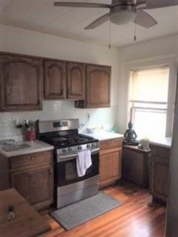20 Parker St 1, Watertown, MA 02472