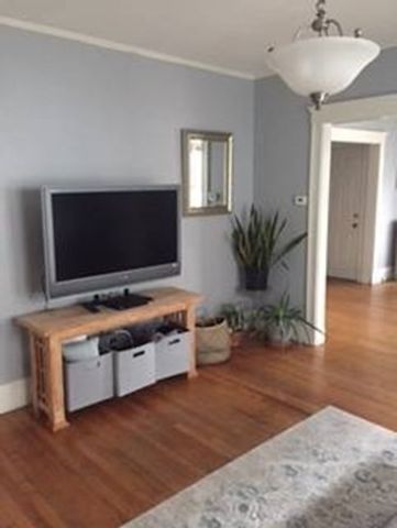 20 Parker St 1, Watertown, MA 02472