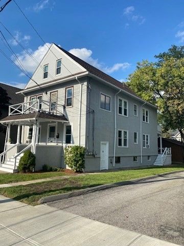 20 Parker St 1, Watertown, MA 02472