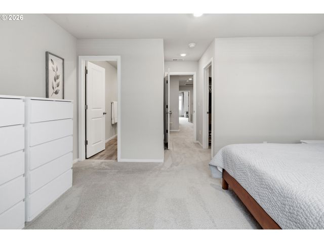 15564 Nw LINDER St, Portland, OR 97229