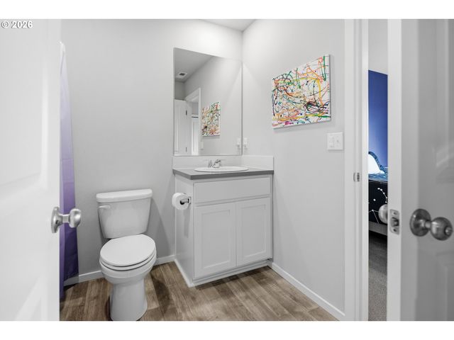 15564 Nw LINDER St, Portland, OR 97229