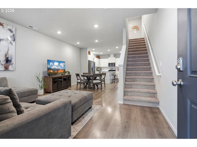 15564 Nw LINDER St, Portland, OR 97229