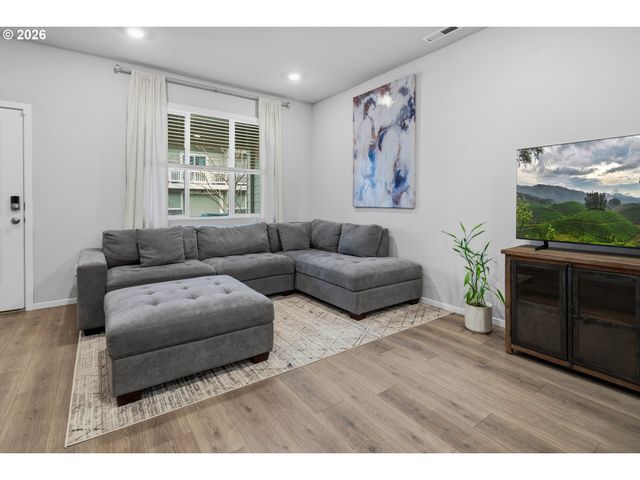 15564 Nw LINDER St, Portland, OR 97229