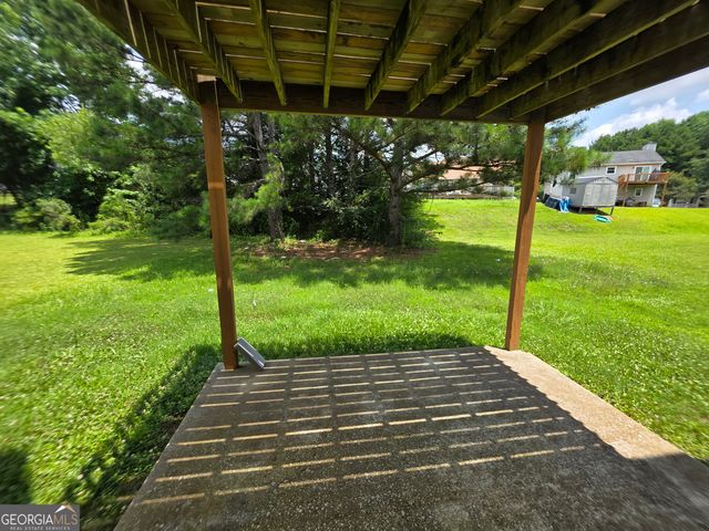 6924 Biscayne Blvd, Rex, GA 30273