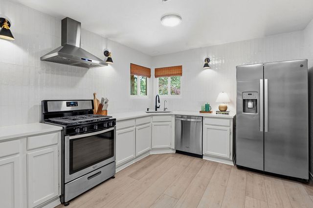709 Russet Valley DR, Cedar Park, TX 78613