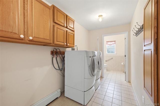 28 2nd Avenue, Central Islip, NY 11722