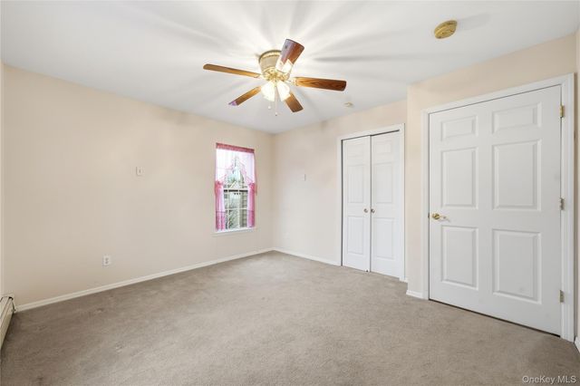 28 2nd Avenue, Central Islip, NY 11722