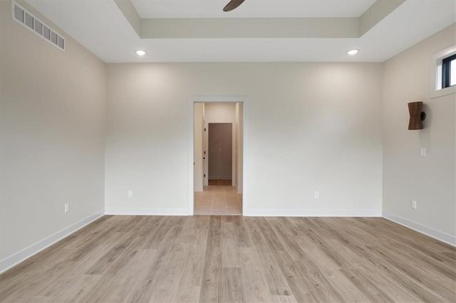 2204 Arbor Lane, Excelsior Springs, MO 64024