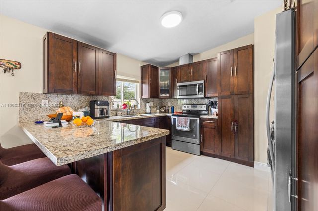 20814 SW 126th Ct, Miami, FL 33177