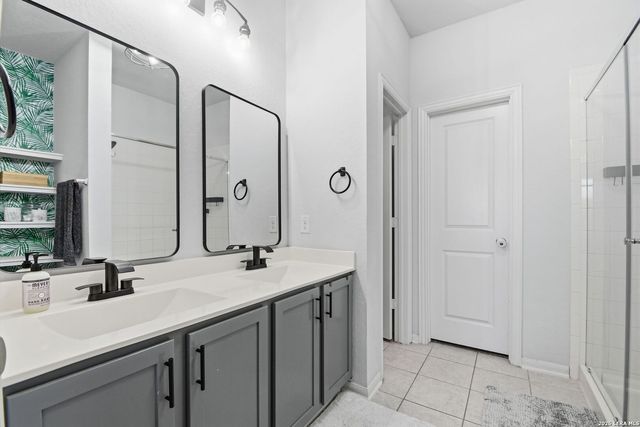 337 HUNTERS RNCH E, San Antonio, TX 78253