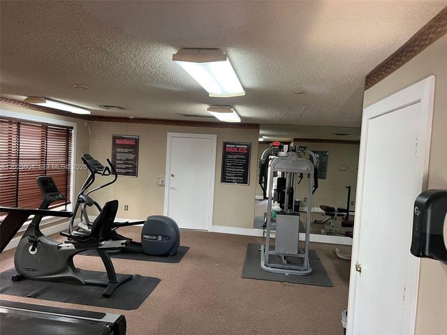 4261 W Mcnab Rd 28, Pompano Beach, FL 33069