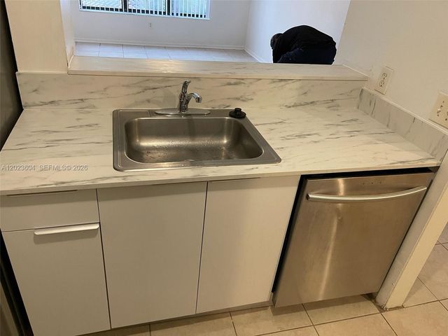 4261 W Mcnab Rd 28, Pompano Beach, FL 33069
