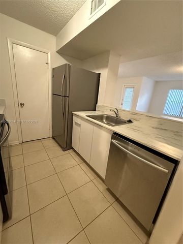 4261 W Mcnab Rd 28, Pompano Beach, FL 33069