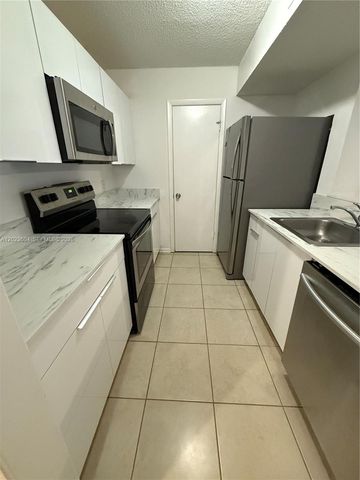 4261 W Mcnab Rd 28, Pompano Beach, FL 33069