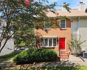 434 High Creek Trace 434, Roswell, GA 30076