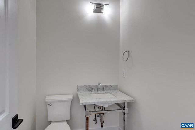 48 BORTHWICK ST, Crozet, VA 22932