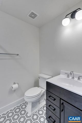 48 BORTHWICK ST, Crozet, VA 22932