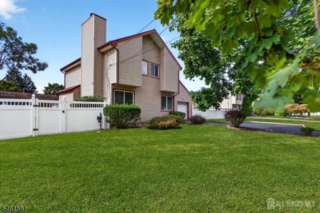 210 Oak Tree Ave, South Plainfield Boro, NJ 07080