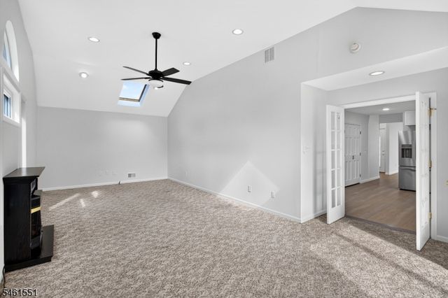 210 Oak Tree Ave, South Plainfield Boro, NJ 07080