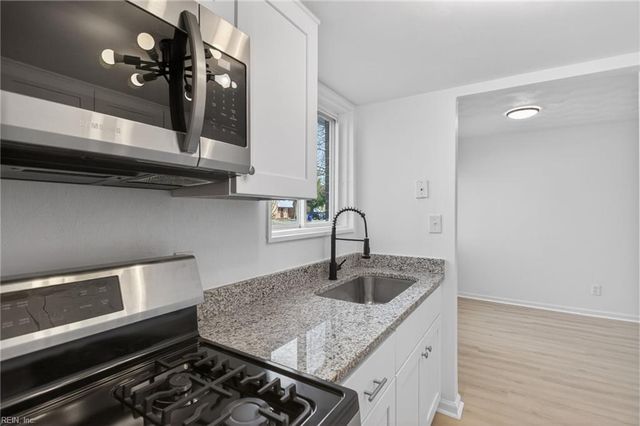 6447 Wellington ST, Norfolk, VA 23513