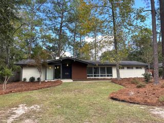 602 Longwood Ct., Hattiesburg, MS 39402