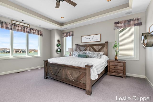 8985 24th Avenue, Jenison, MI 49428