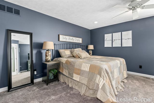 8985 24th Avenue, Jenison, MI 49428