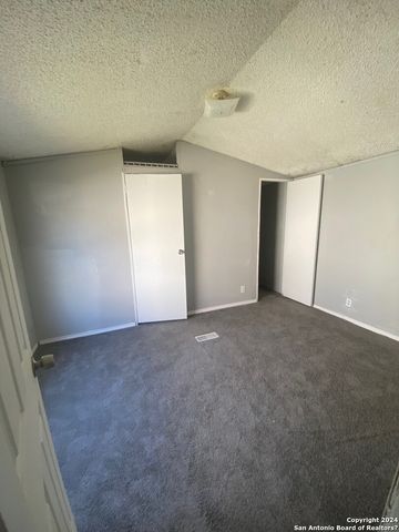 1311 W Hein Rd Lot 19, San Antonio, TX 78220