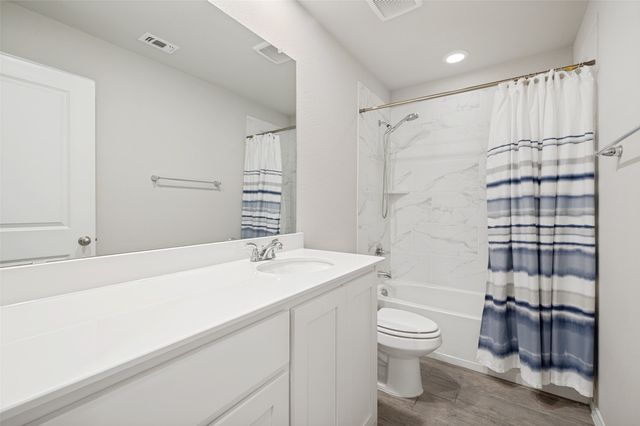 11449 White River Drive, Aubrey, TX 76227