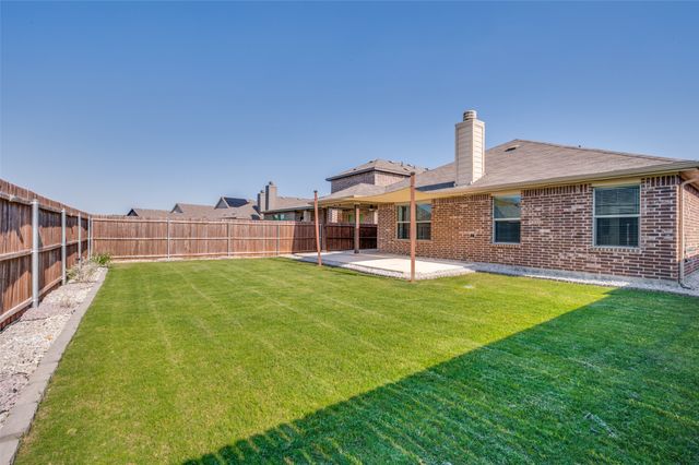 11449 White River Drive, Aubrey, TX 76227