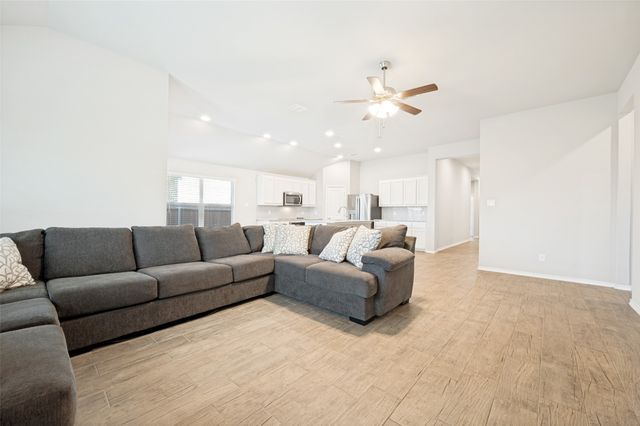 11449 White River Drive, Aubrey, TX 76227