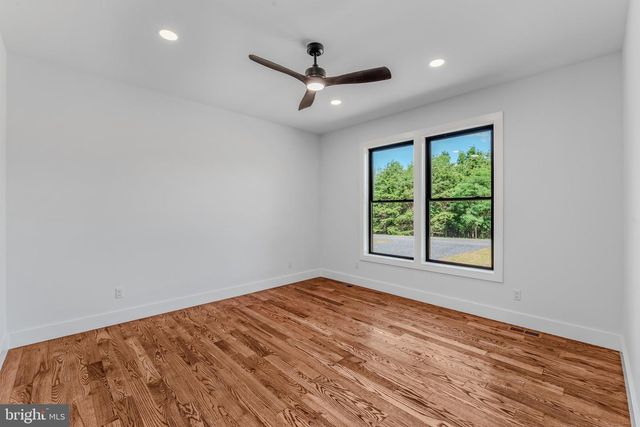 123 JENKINS RD, Gerrardstown, WV 25420