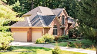 4710 Wellington Drive, Okemos, MI 48864