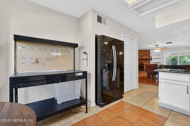 5572 BRYNER Drive, Jacksonville, FL 32244