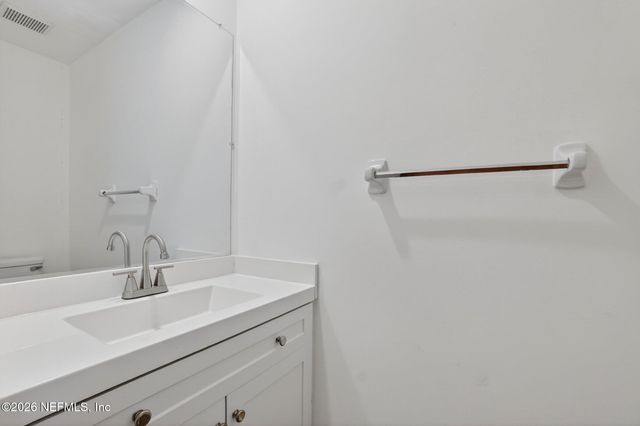 5572 BRYNER Drive, Jacksonville, FL 32244