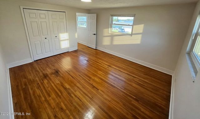 10206 SHOREVIEW Drive N, Jacksonville, FL 32218