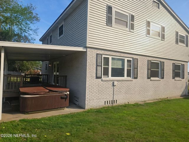 10206 SHOREVIEW Drive N, Jacksonville, FL 32218