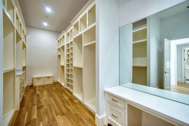 4206 Woodfin Drive, Dallas, TX 75220