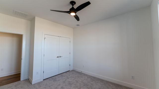 4554 N Sankdey St, Wichita, KS 67204