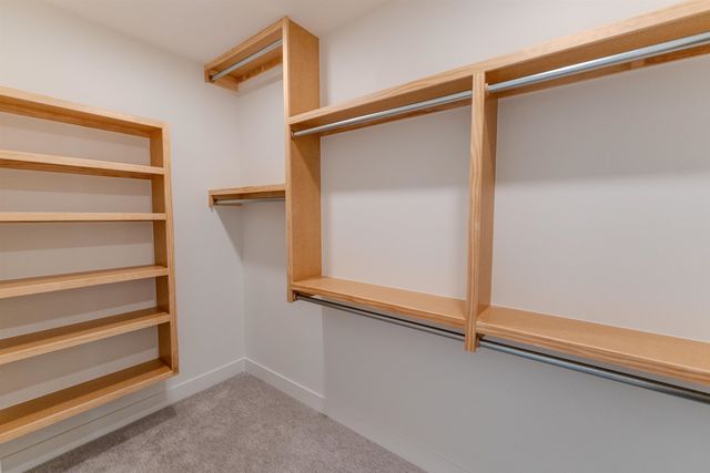 4554 N Sankdey St, Wichita, KS 67204