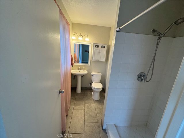 428 E Montrose, Rialto, CA 92376