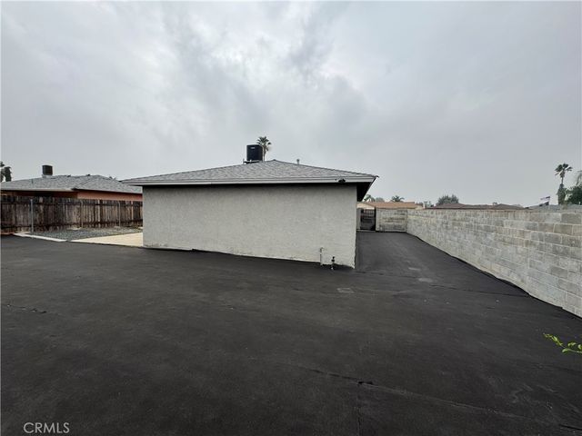428 E Montrose, Rialto, CA 92376