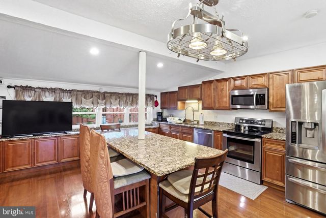 8110 BERNARD DR, Fort Washington, MD 20744