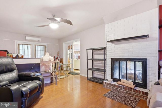 8110 BERNARD DR, Fort Washington, MD 20744