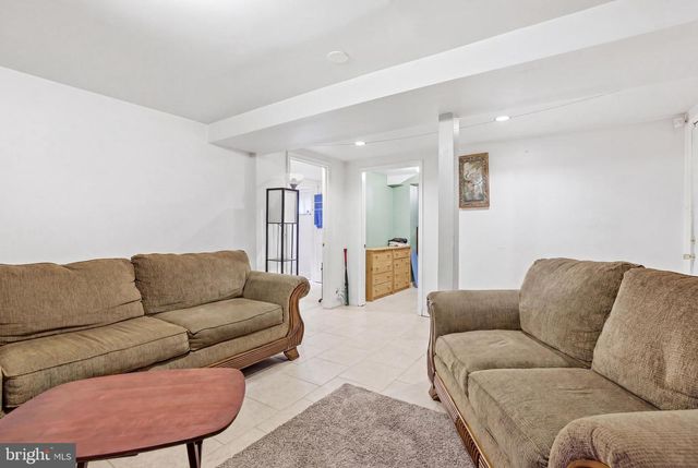 8110 BERNARD DR, Fort Washington, MD 20744