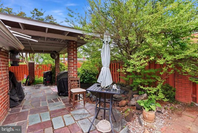 8110 BERNARD DR, Fort Washington, MD 20744