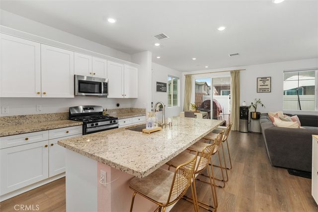 32600 Manhattan Ave, Winchester, CA 92596
