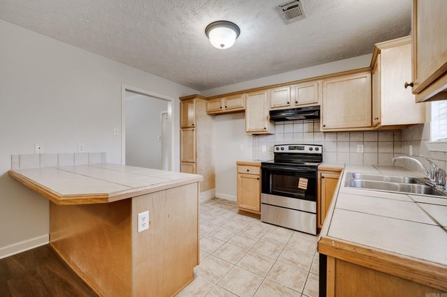 54 Louise Lane, Greenbrier, AR 72058