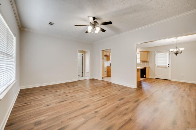 54 Louise Lane, Greenbrier, AR 72058