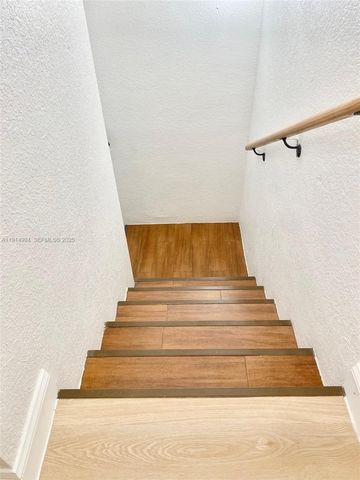 6568 SW 41st Pl 151, Davie, FL 33314